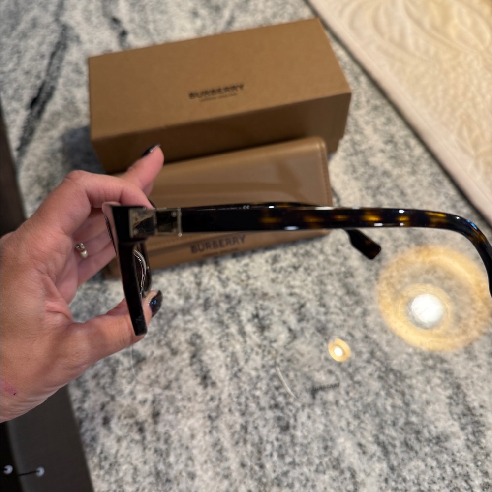 Burberry Brown Tortoise Shell Eyewear - Picture 4 of 4